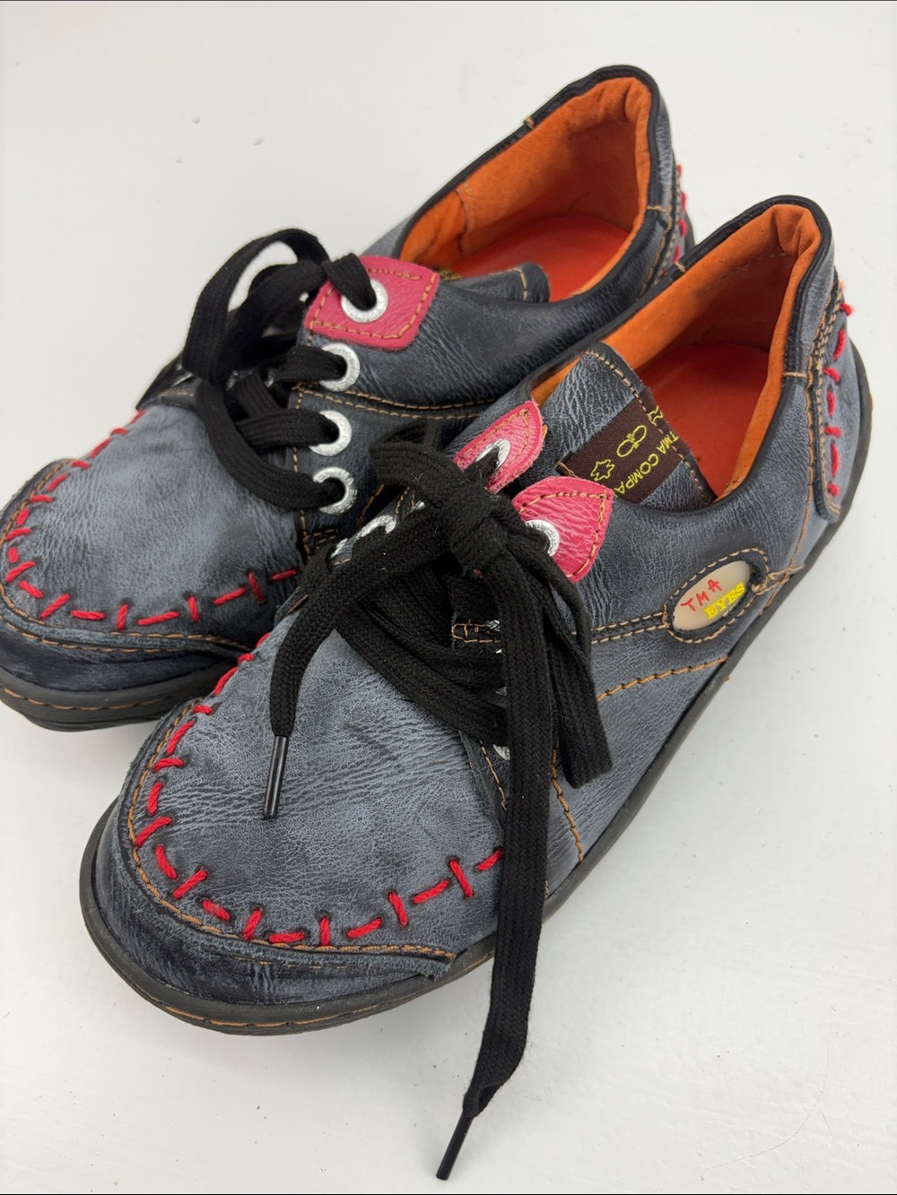 TMA Eyes Womens Walking Shoes 7.5